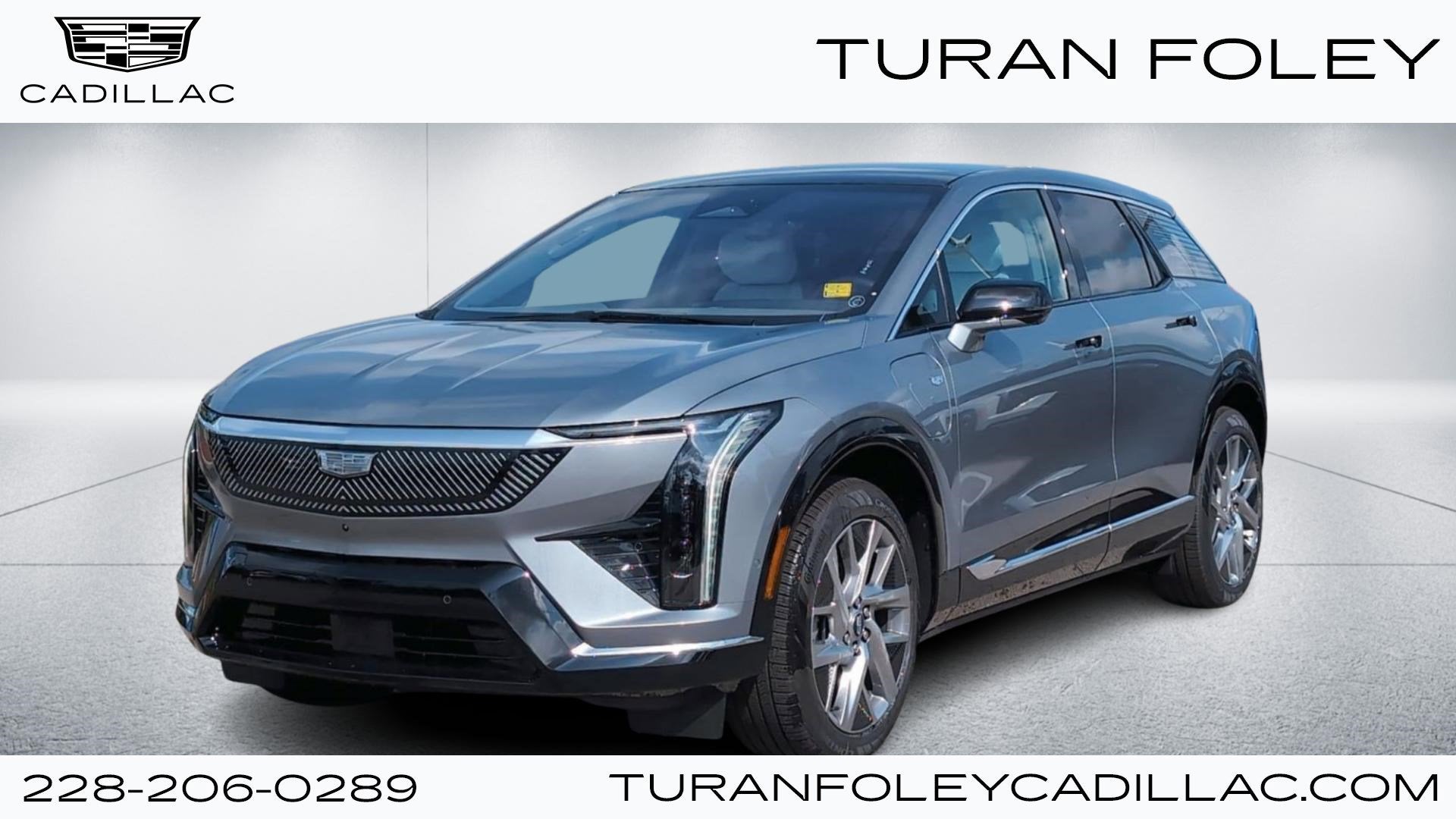 2025 Cadillac OPTIQ Luxury 1 in Argent Silver Metallic — front three-quarter view