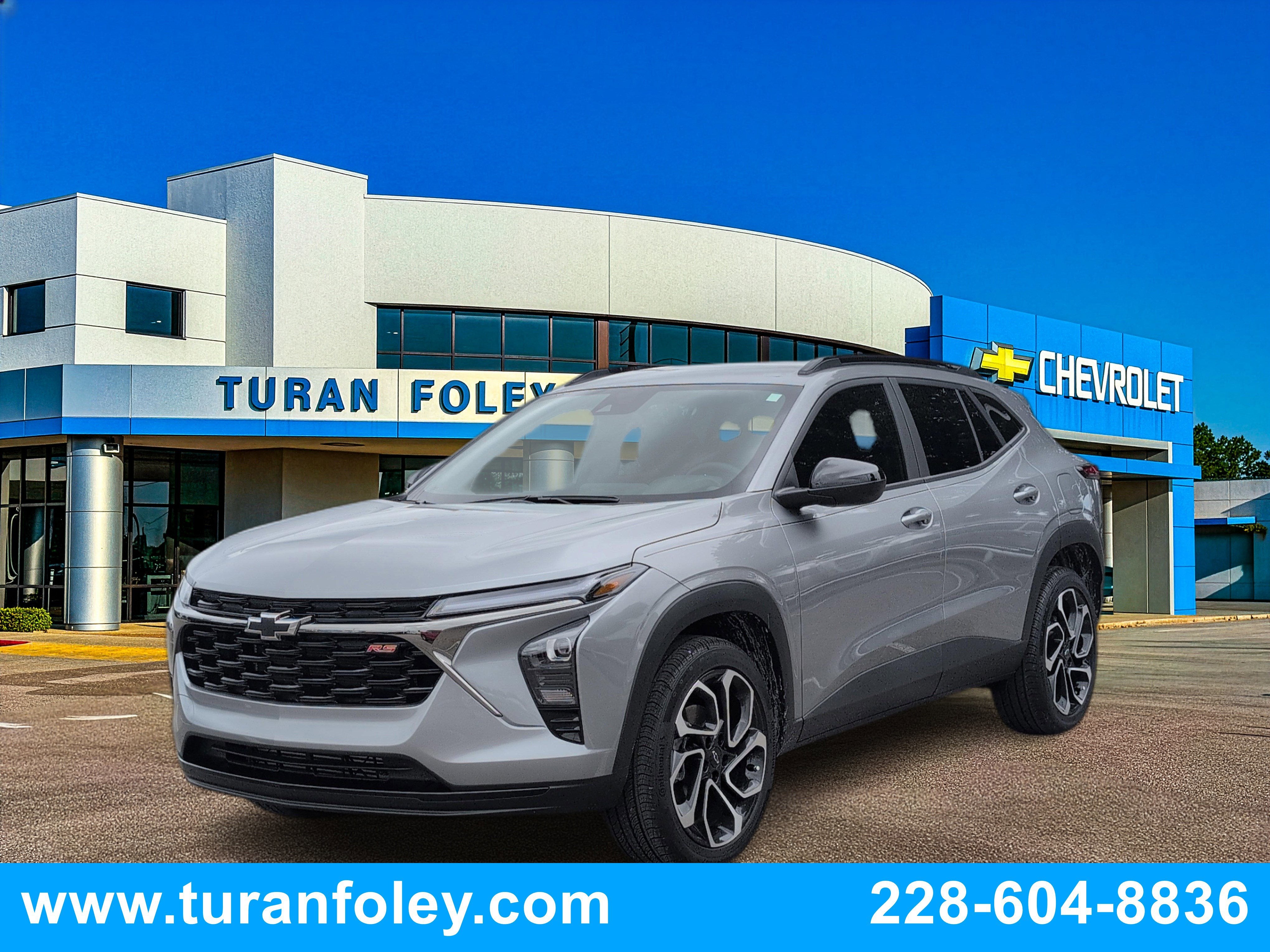2026 Chevrolet Trax 2RS in Sterling Gray Metallic — front three-quarter view